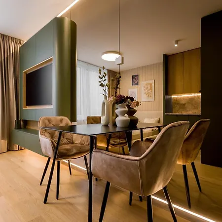 Апартаменти Vydrica River View